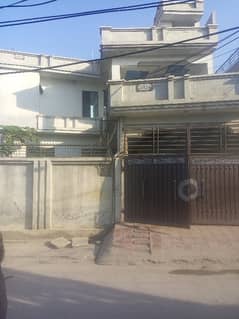 10 Marla Upper Portion Rent Friends Colony Misryal Road.