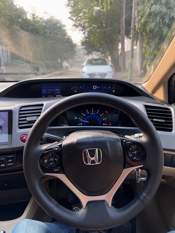 Honda Civic Oriel 2013 8