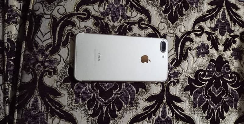 iPhone 7 Plus for sale 4