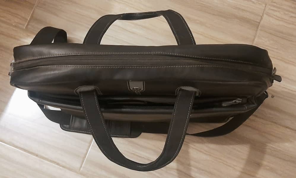 Genuine HP Laptop Bag 4