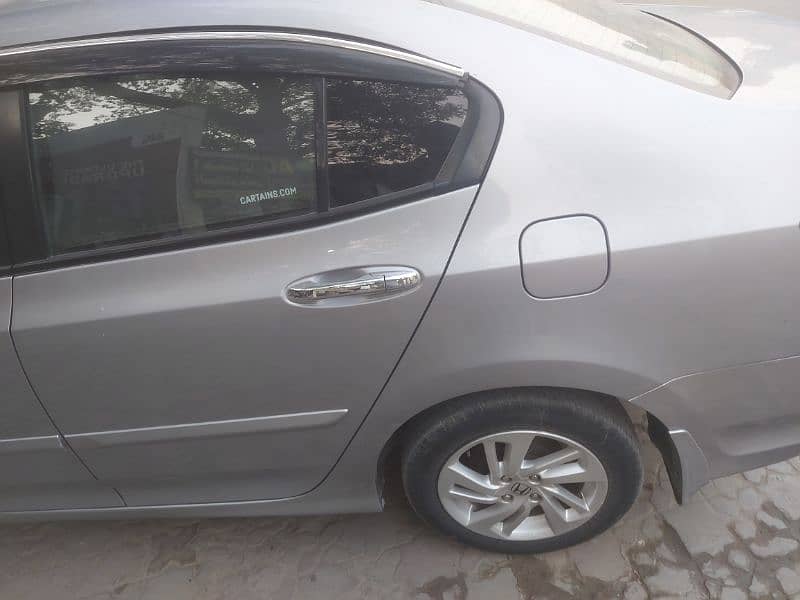 Honda City Aspire 2019 1.5 Full option 4