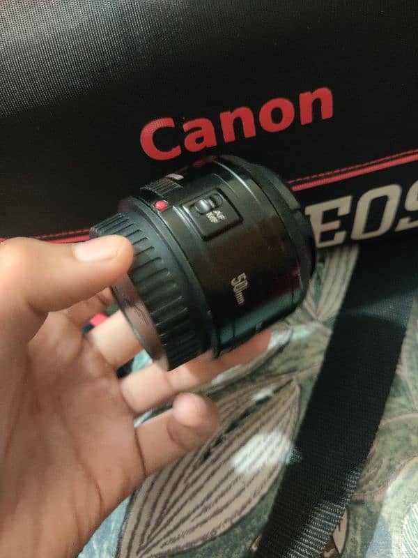 50mm Canon lens 3