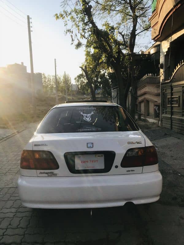 Honda Civic VTi Oriel 2000 model Lahore number exchange possible 4