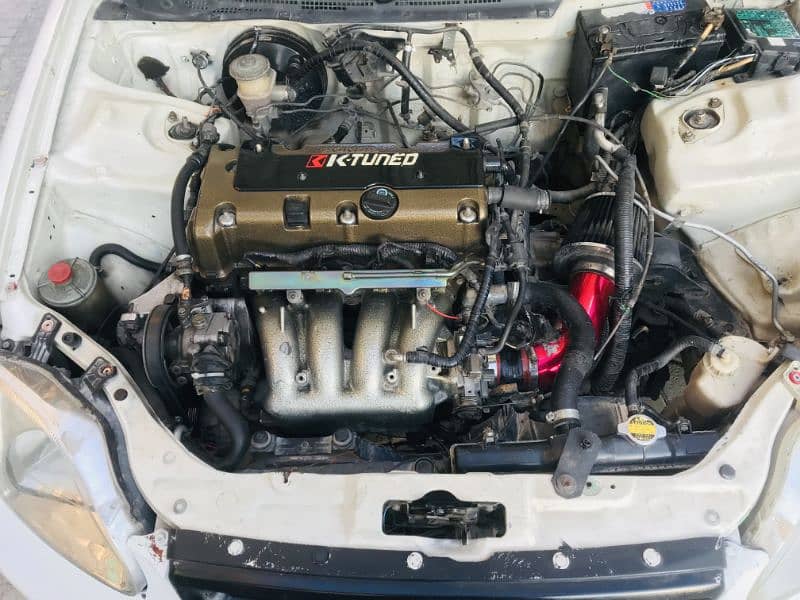 Honda Civic VTi Oriel 2000 model Lahore number exchange possible 9