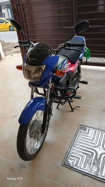 Show Room condition Honda Pridor for sale 2