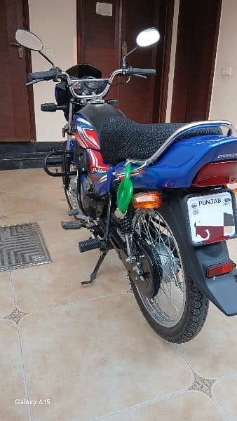 Show Room condition Honda Pridor for sale 3