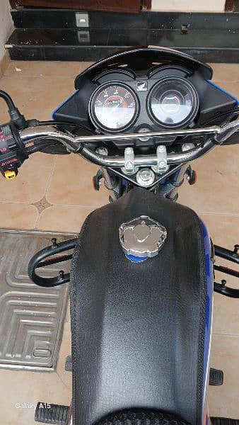 Show Room condition Honda Pridor for sale 7