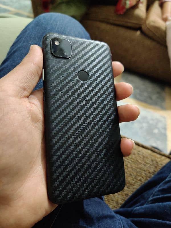 Google Pixel 4a 4g 6/128 gb 9/10 condition 1