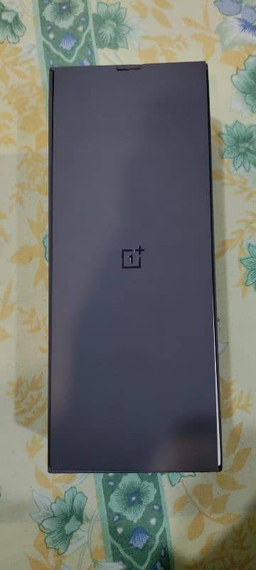 OnePlus 10 pro 5G 8