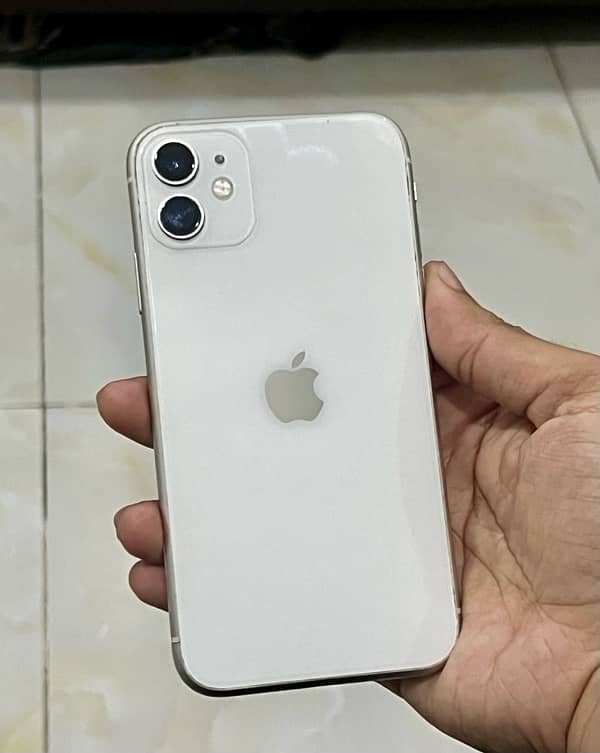 iPhone 11 128gb factory unlock white 6