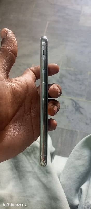 iphone x 256 gb official approved 4