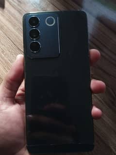 VIVO V27E