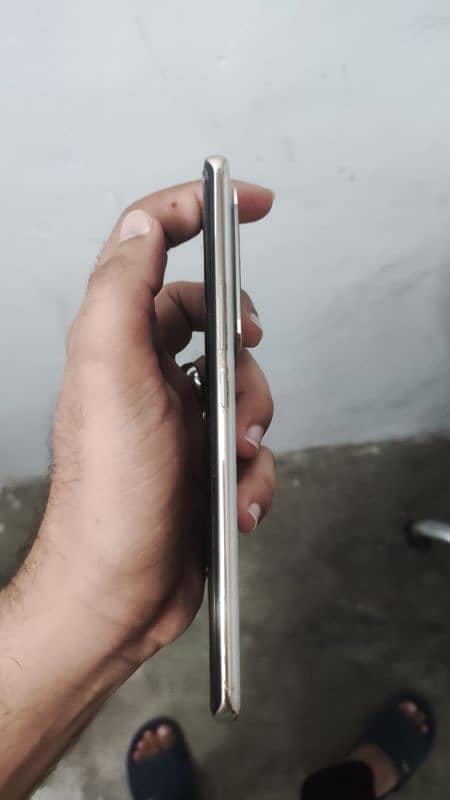 INFINIX ZERO 30 WITH WARRANTY 3