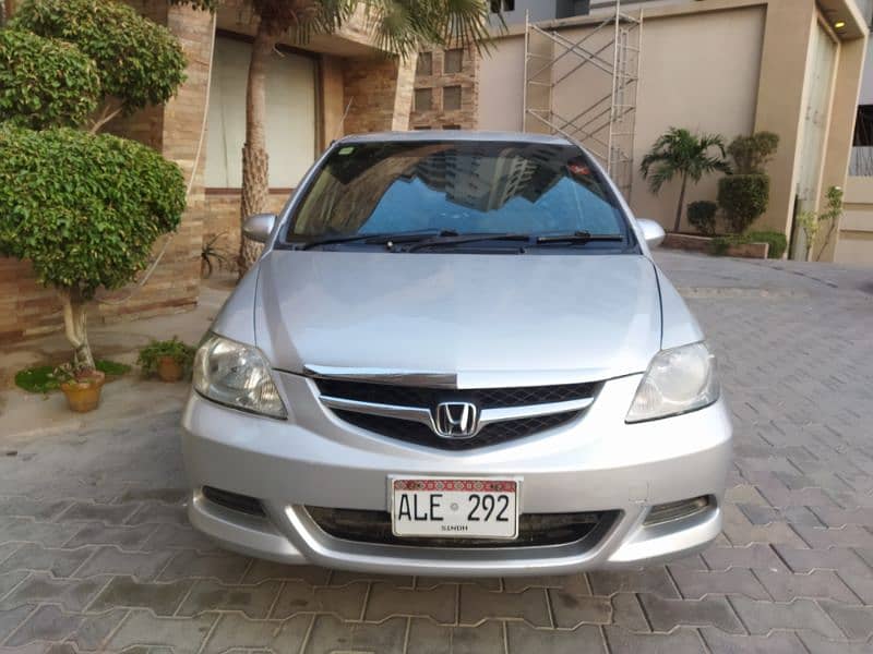 Honda City IDSI 2006 own engine mint condition 5