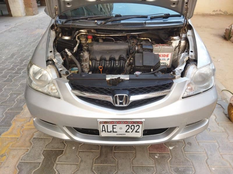 Honda City IDSI 2006 own engine mint condition 7