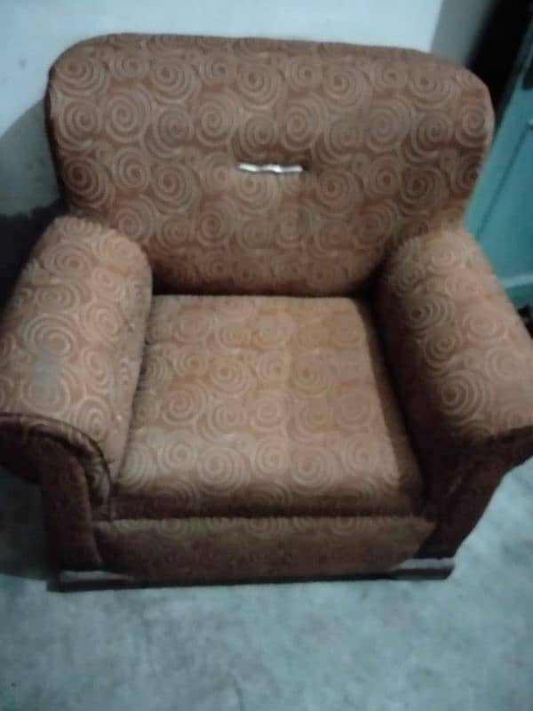 sell sofa set 1