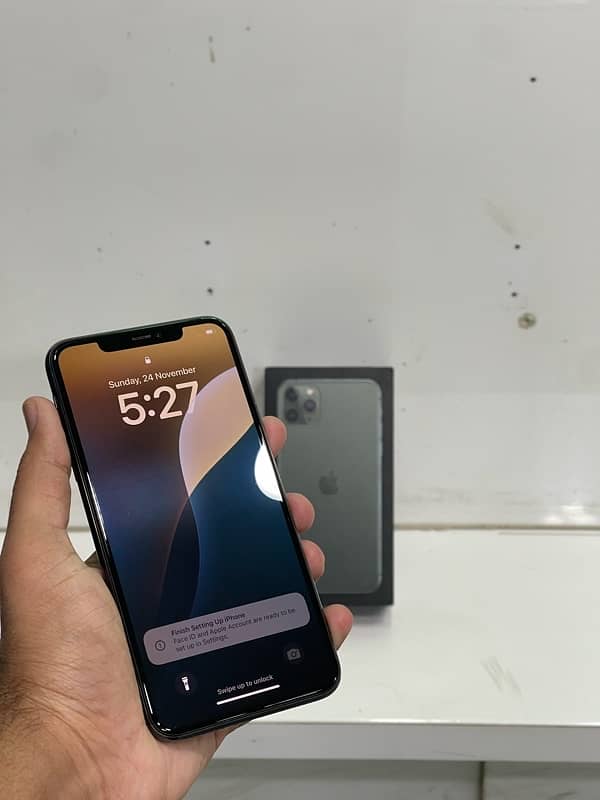 IPhone 11 Pro Max 64GB PTA Approved 3