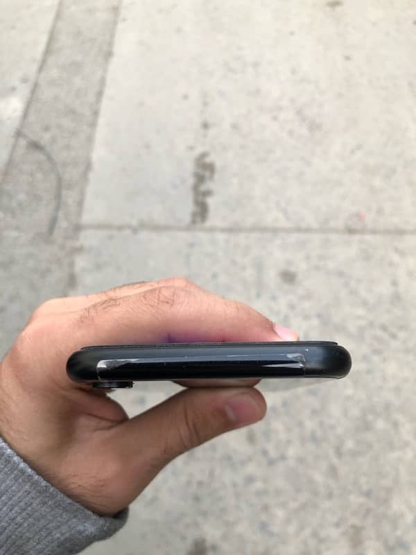 iphone xr b 8