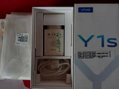 VIVO Y1S in Good condition with box charger