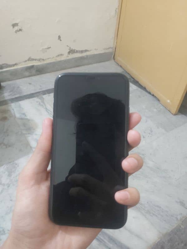 IPhone 11 64GB 6