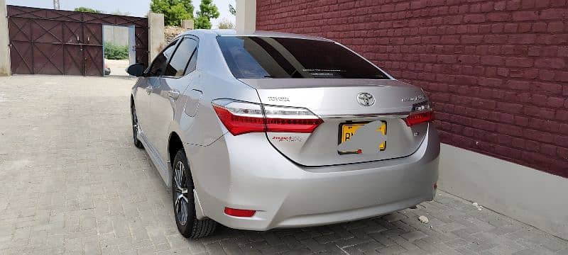 Toyota Corolla Altis 2018 3