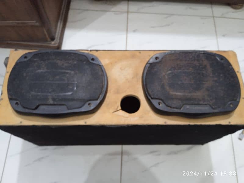 Original Pioneer Speakers With Box 0