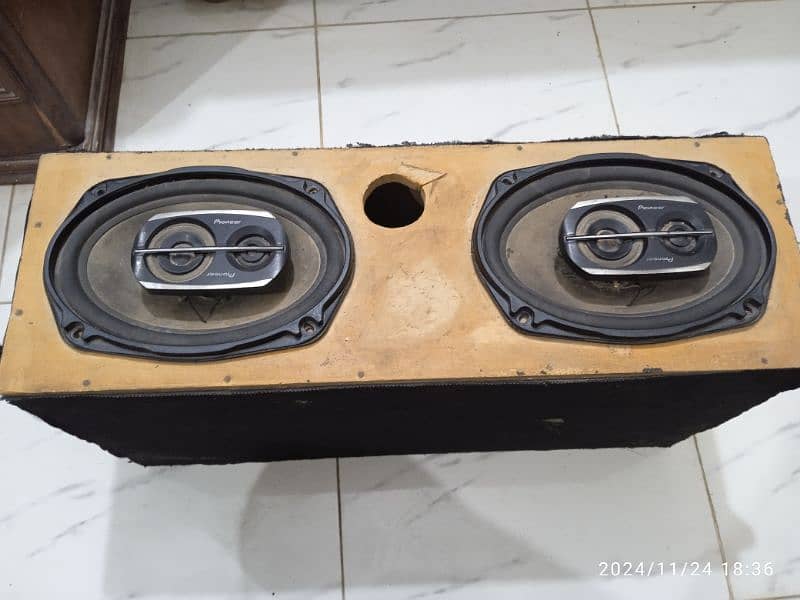 Original Pioneer Speakers With Box 1