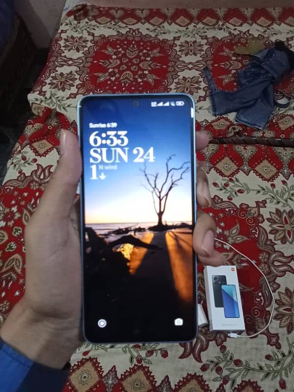 Xiaomi Redmi note 13 8+8 256 I display finger 2