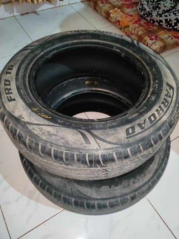 14/185 70R tyre ha used saaf condition ma ha 1