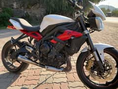 Triumph Triple street 675R