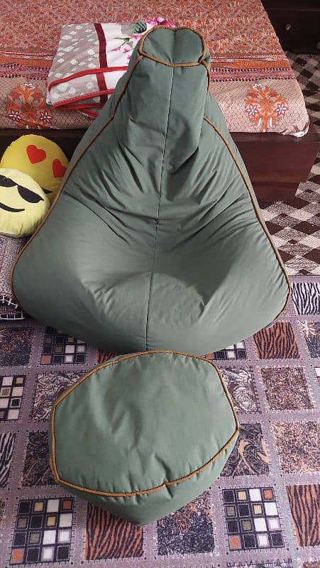 Bean Bag Lounger with foot stool 1