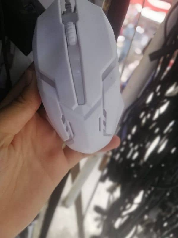 Gaming mouse 5