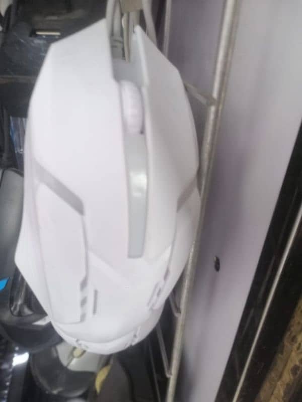 Gaming mouse 6