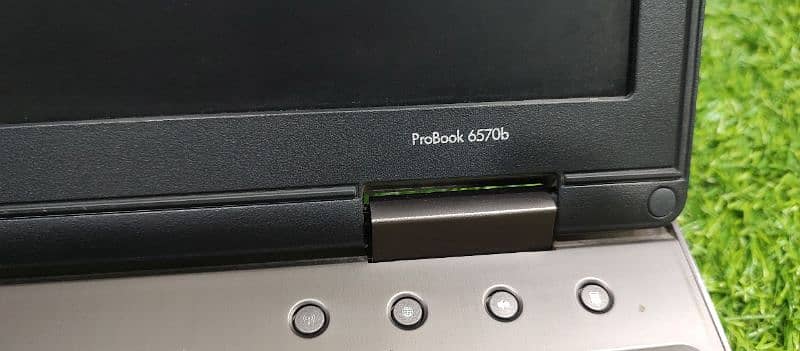 *HP ProBook 6570B* 2