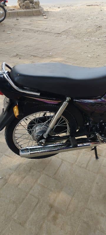 honda cd dreem 70cc 7