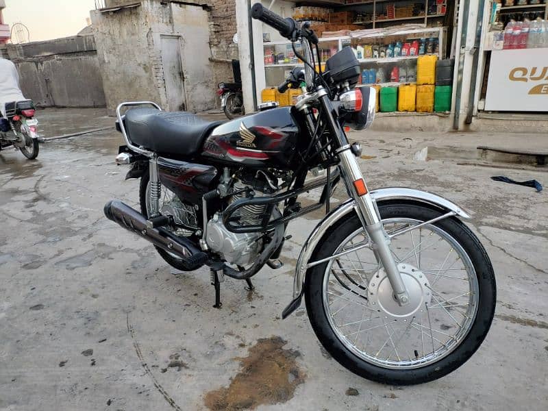 urgent sell cg 125 2024 lush condition 1