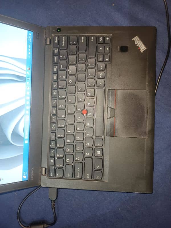 Lenovo Think Pad X270 Business 3