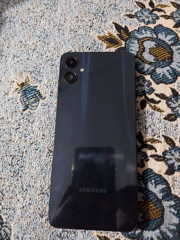 Samsung galaxy a05 just box open 1