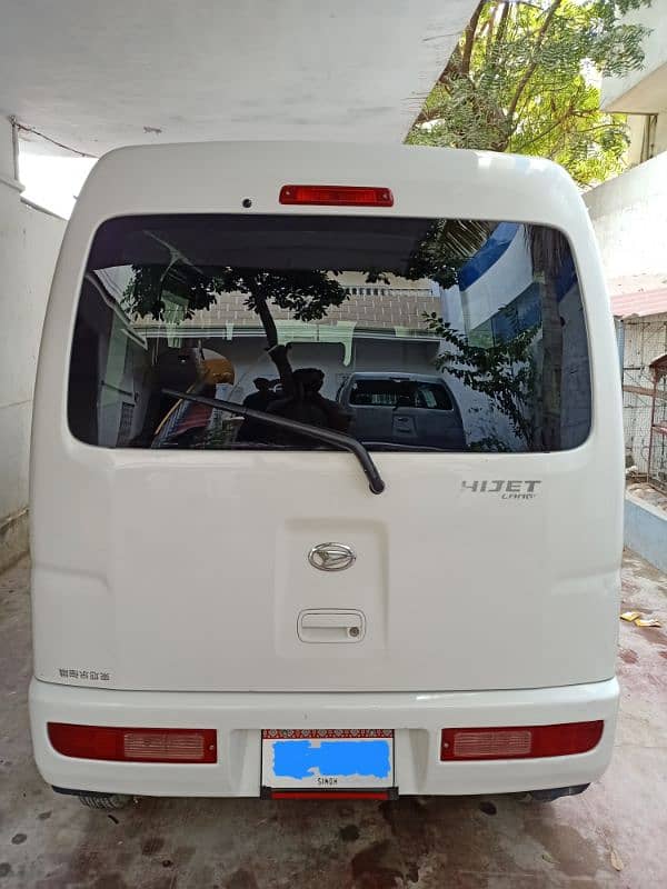 Daihatsu Hijet 2013 3