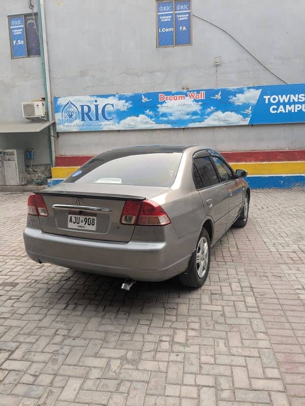 Honda Civic EXi 2005 4