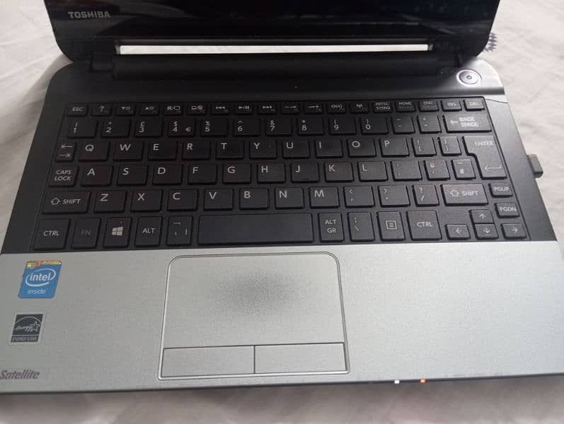 Toshiba laptop for sale 0