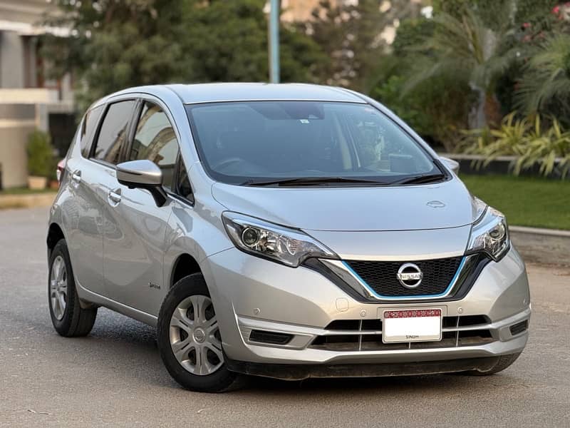 Nissan Note E Power 2019/2022 0