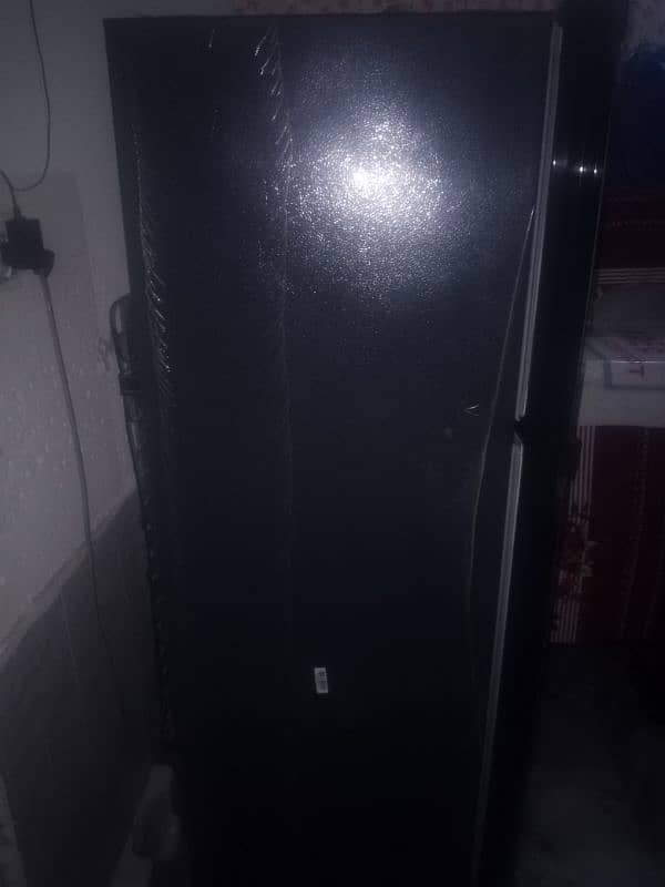 Dawlance fridge GD medium size 1