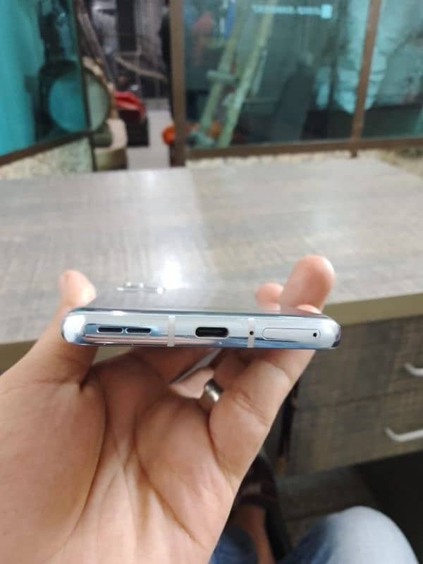 one plus 9 pro like new 3