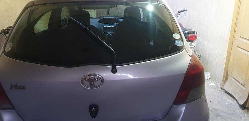 Toyota Vitz 2010 12