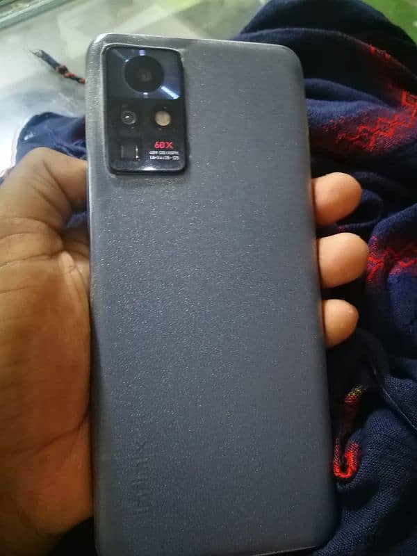 Infinix zero x neo 8+5 128 Box an charger 8