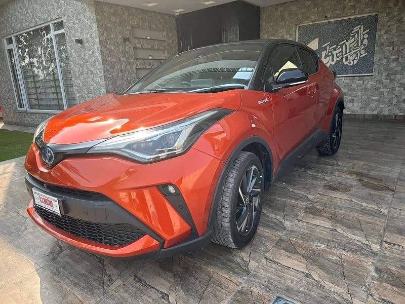 Toyota C-HR Hybrid Koba 2020 latest 2