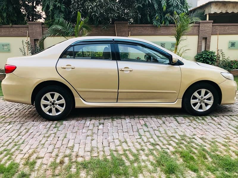 Toyota Corolla Altis 2011 9