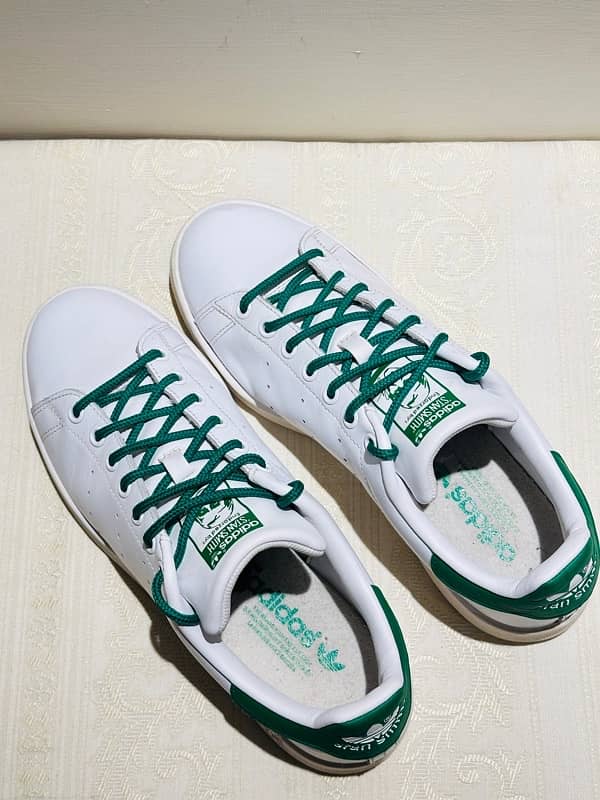 Original Adidas Stan Smith White, Size 9 3