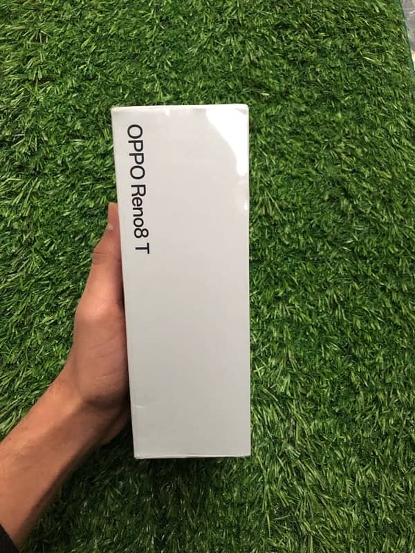 Oppo Reno 8t (8/256Gb) seal packed no open WhatsApp(03274117805) 1